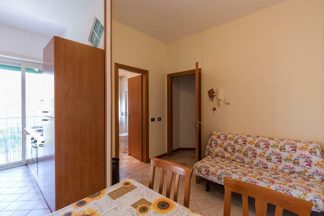 Appartamento Viola Gaeta Exterior foto